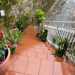 Casa Da Nonna Rita بيت للعطل *